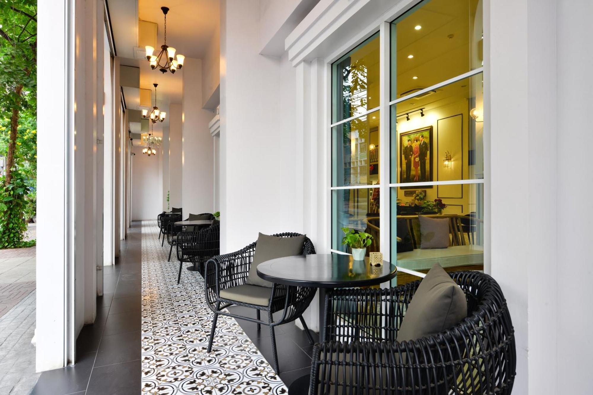Villa De Pranakorn Bangkok Exteriér fotografie The interior of the hotel