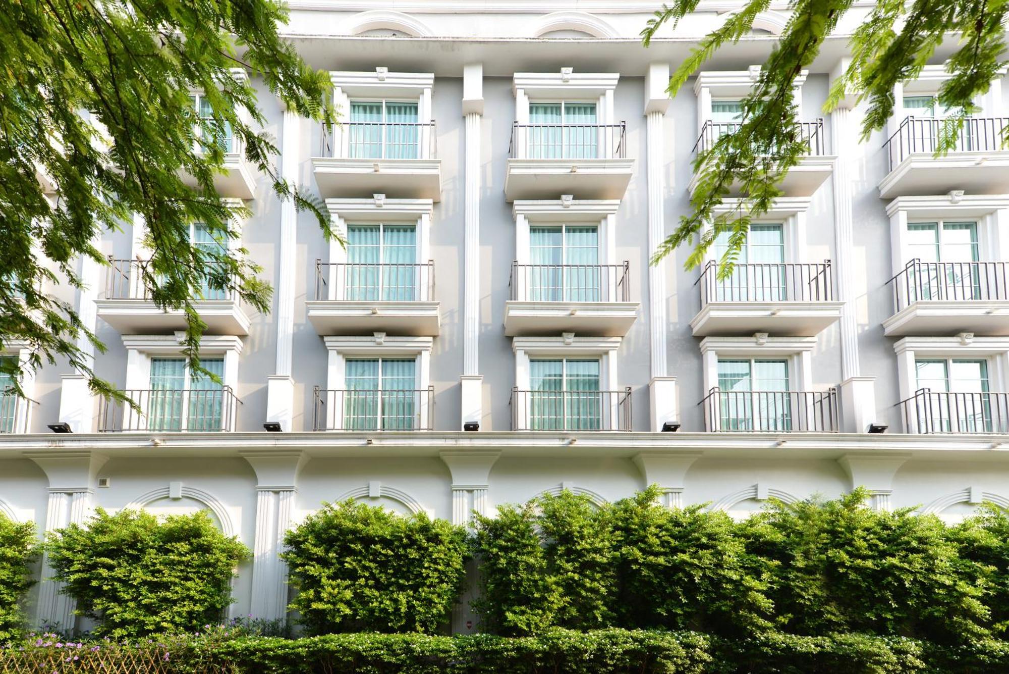 Villa De Pranakorn Bangkok Exteriér fotografie The hotel's facade